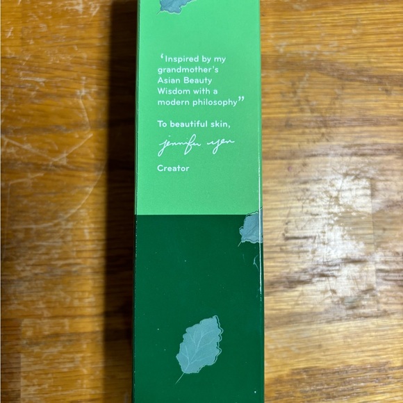 Exfoliator Purlisse Kale + Vitamin K  - Full Size 1.7oz/50ml New Sealed - Picture 2 of 9